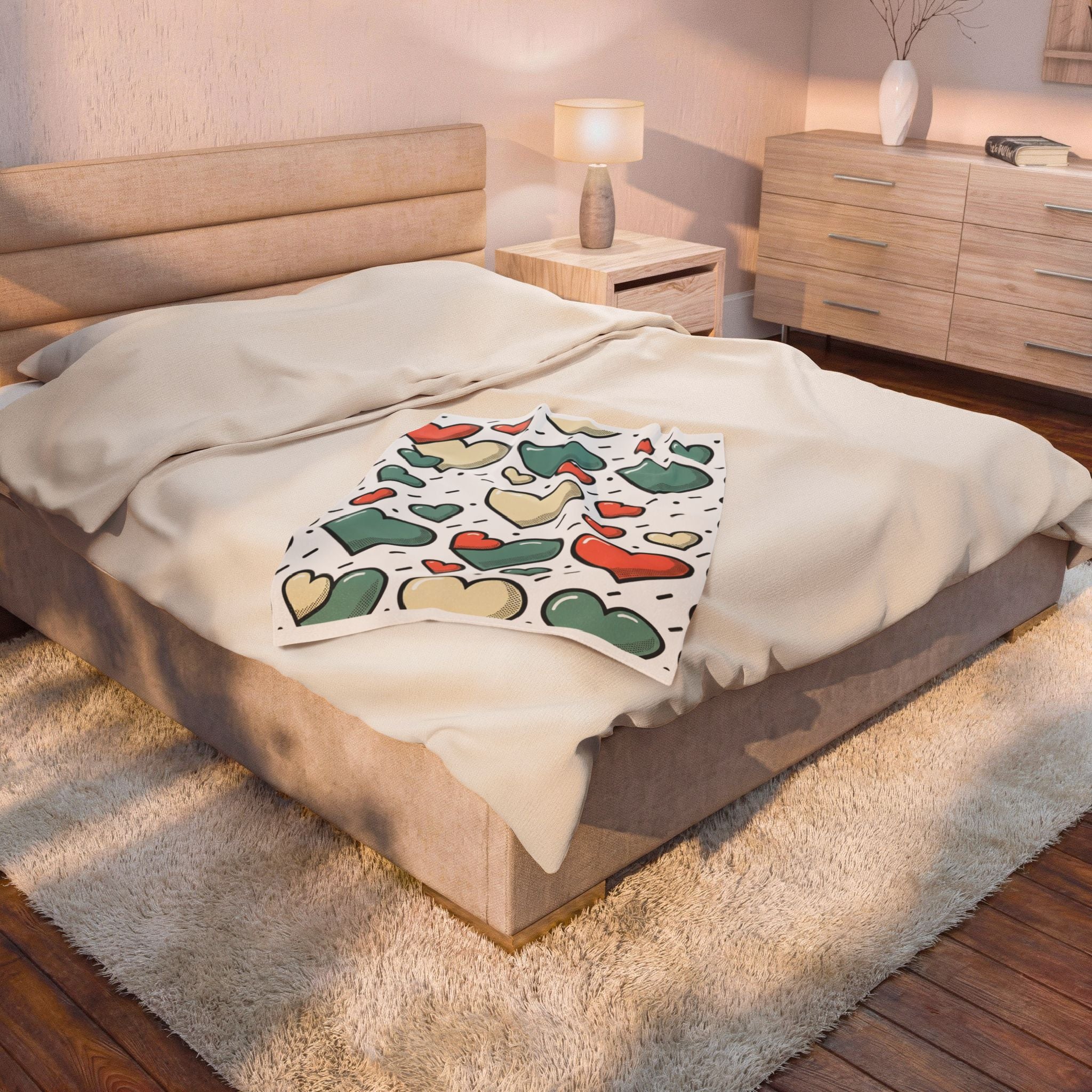 Plush Heart Pattern Velveteen Blanket – Cozy Valentine Throw