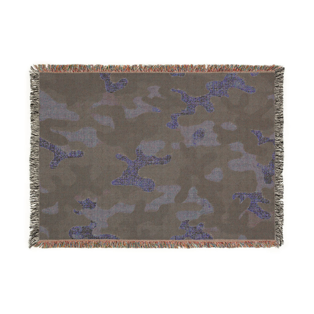 Camouflage Woven Blanket - Cozy Camo Throw for Outdoor, Military & Hunting Fans